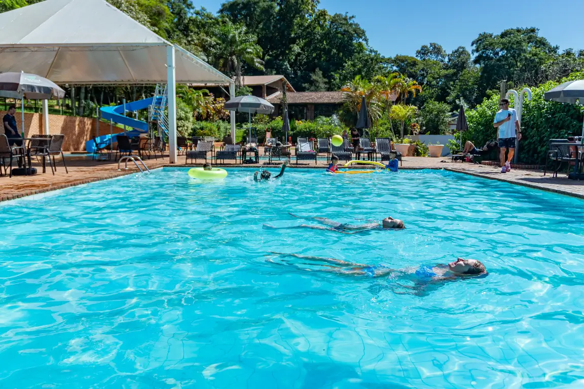 Day use en Foz de Iguazú en la piscina del Hotel Colonial